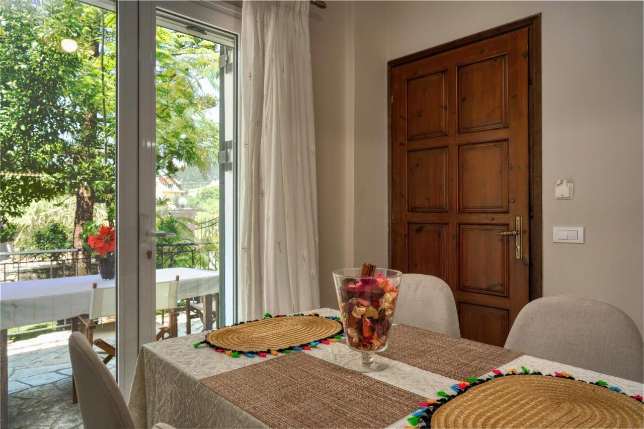 La Casa De Cambo Villa Gaitani Exteriör bild